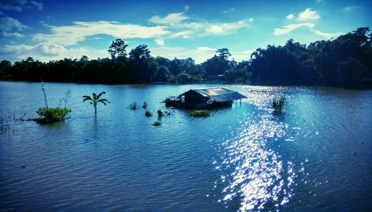 The Catastrophic Floods in India: A Perspective on Embankments