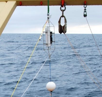 High-tech Mooring Measures Beneath Antarctic Ice