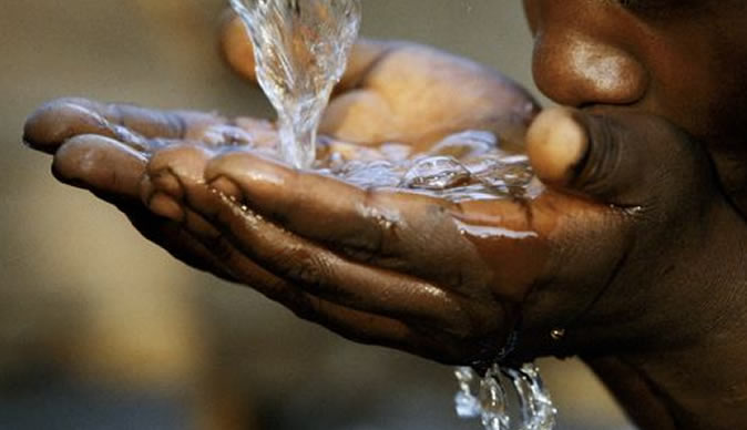 Harare Risks Running Out of Drinking Water