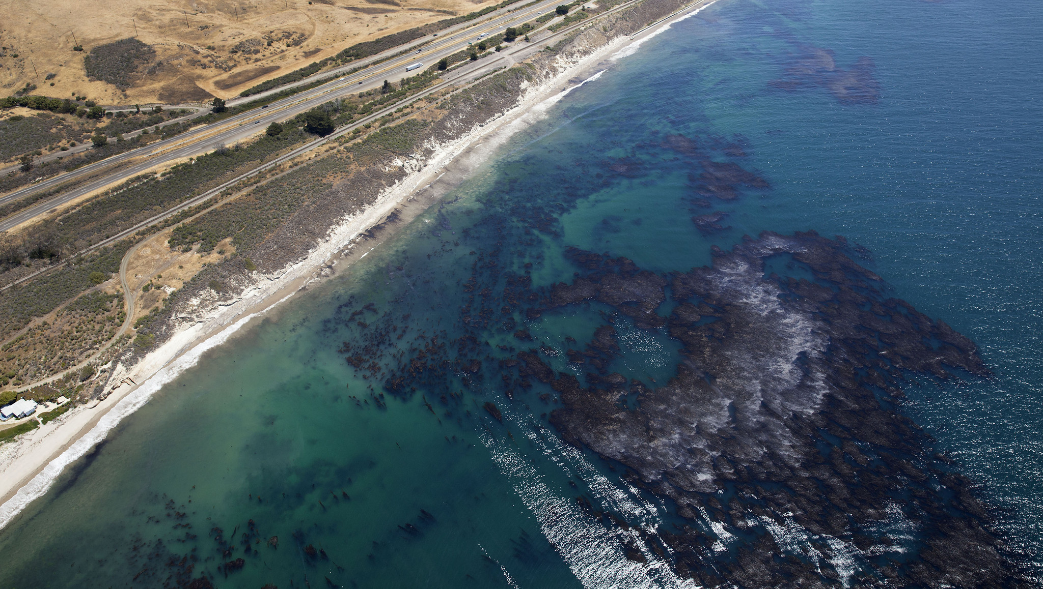 High Oil Cleanup Costs for Santa Barbara Beaches