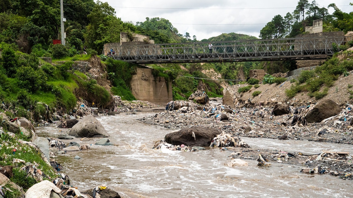 Plastic gets to the oceans through over 1,000 rivers