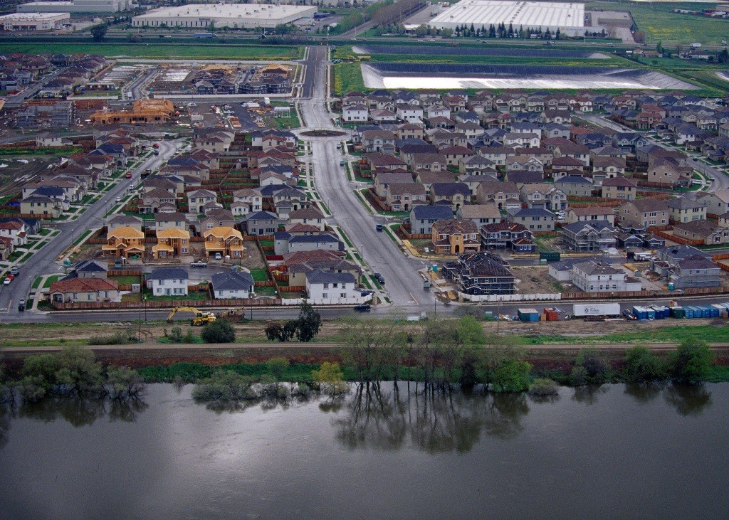 Flood Risk Can Be Higher with Levees than Without Them