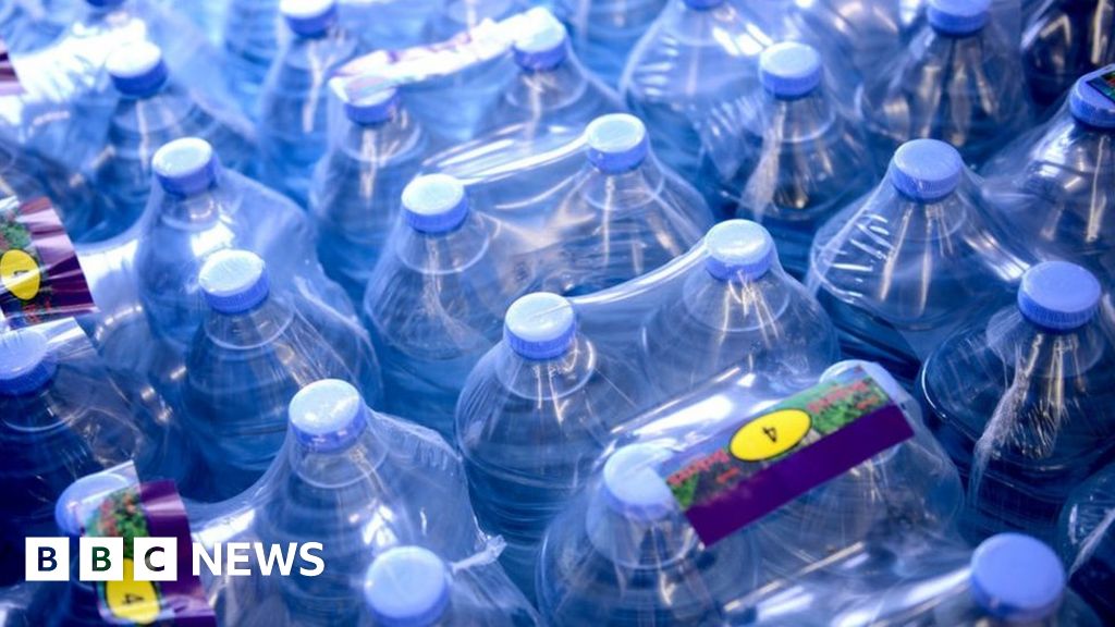 Bottled water booming despite worries over waste