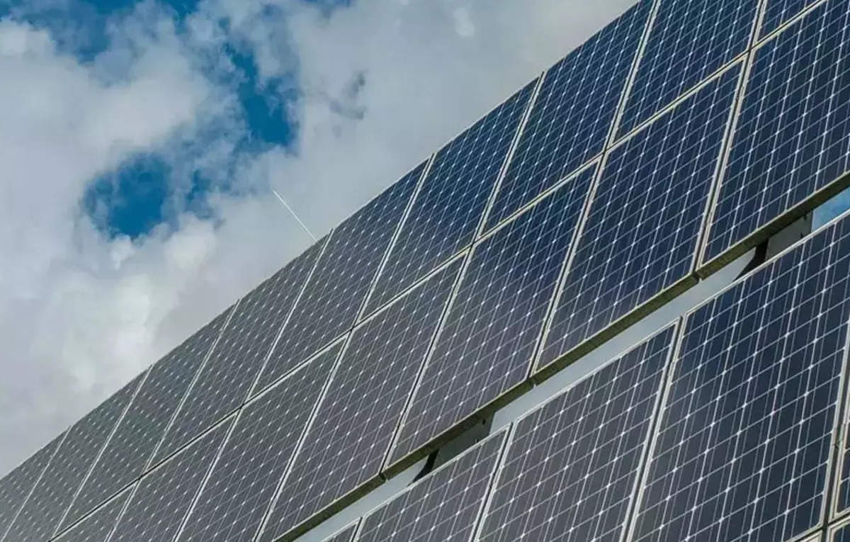 IIT-Guwahati-incubated startup Quant Solar pioneers tech to harness solar energy - ET EnergyWorld