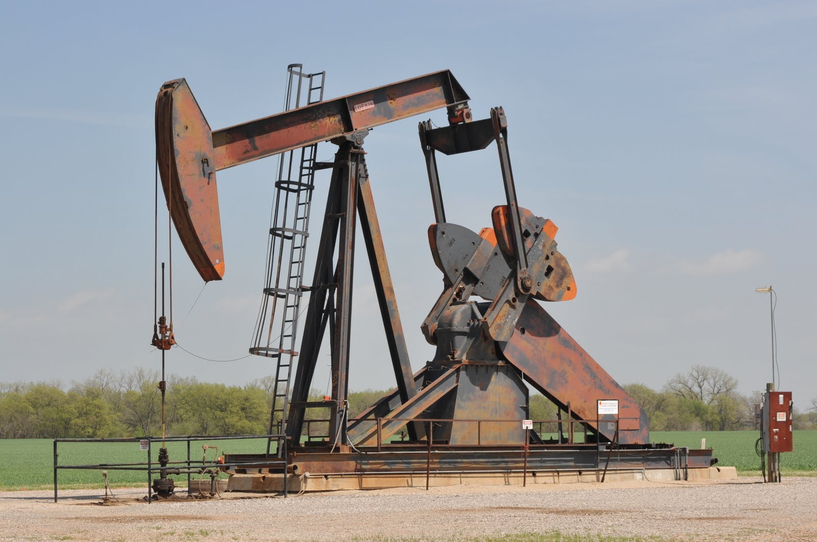 Refracking Brings Old Oil & Gas Wells to Life