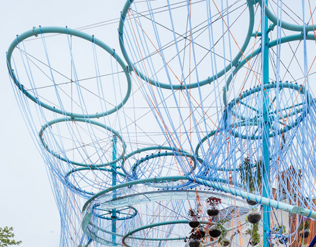 Towering Network of Water-purifying Pipes