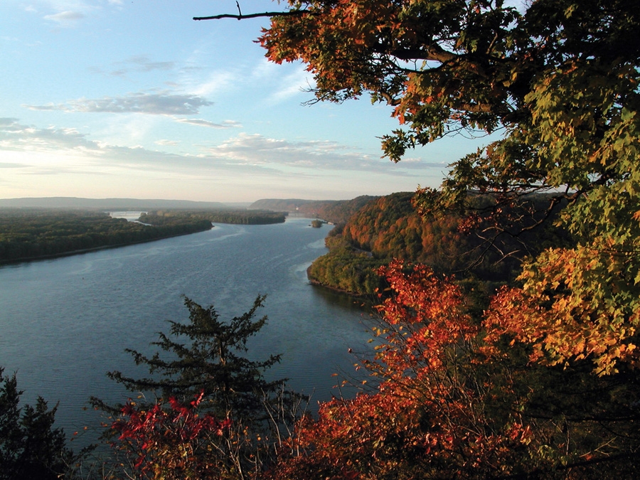 NEWS NOTES ON SUSTAINABLE WATER RESOURCESMississippi Riverhttps://en.wikipedia.org/wiki/Mississippi_River"The Mississippi River is the second-lo...