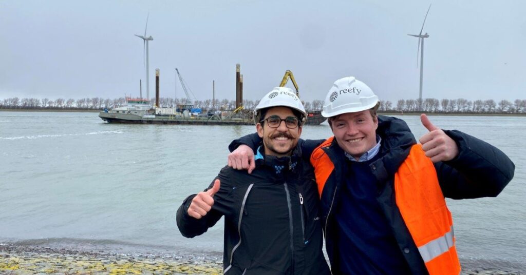 Dutch startup Reefy builds 17 “ReefBlocks” in the river Meuse to preserve wildlife and shorelines