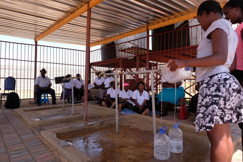MSF helps fight cholera, typhoid