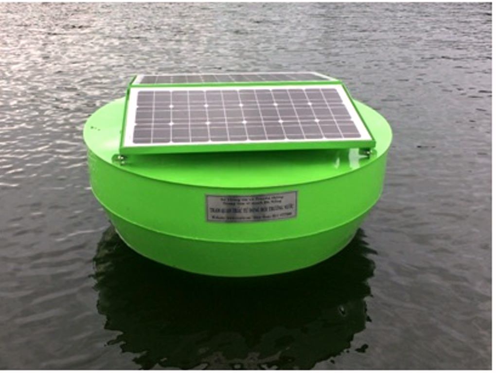 Solar ​Powered Water ​Quality ​Monitoring