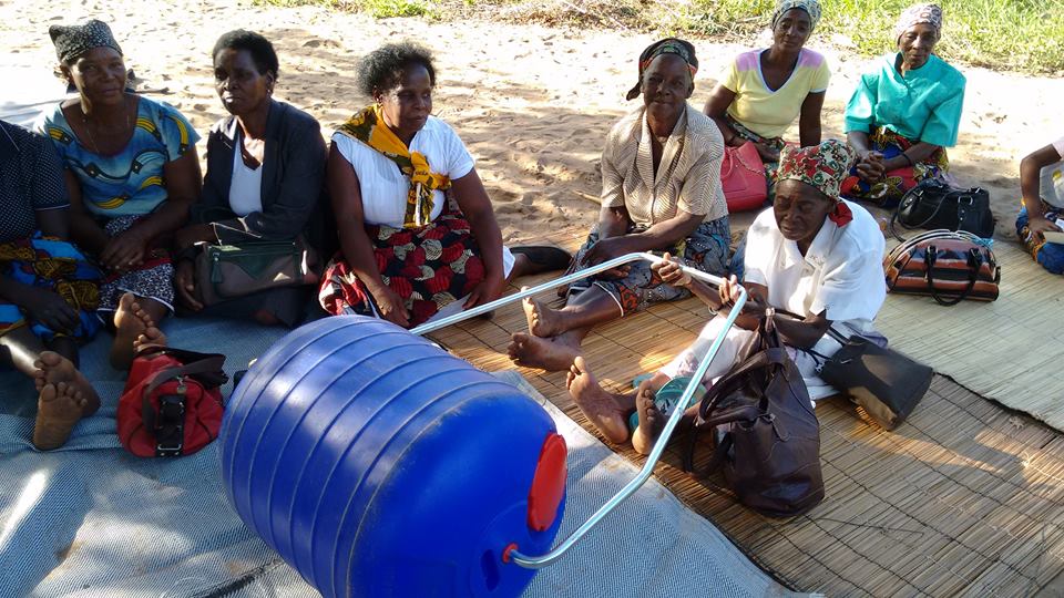Using crowdfunding & community ownership to maximise the impact of Hippo Water Rollers in Mozambique