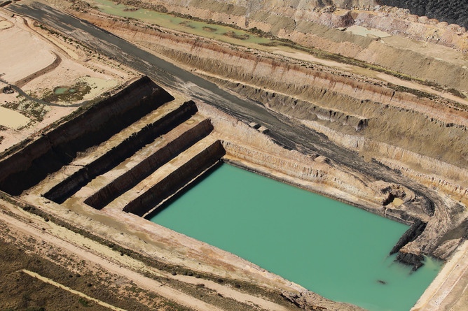Coalmine Granted Unlimited Water Access for 60 Years