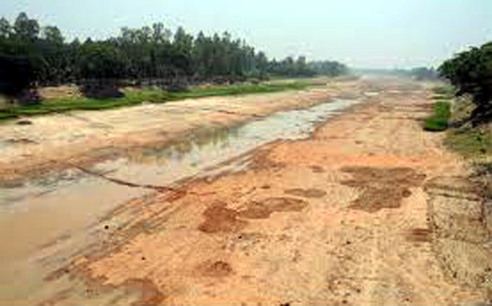 Rivers, Canals in Bagerhat Dying Because of Silt