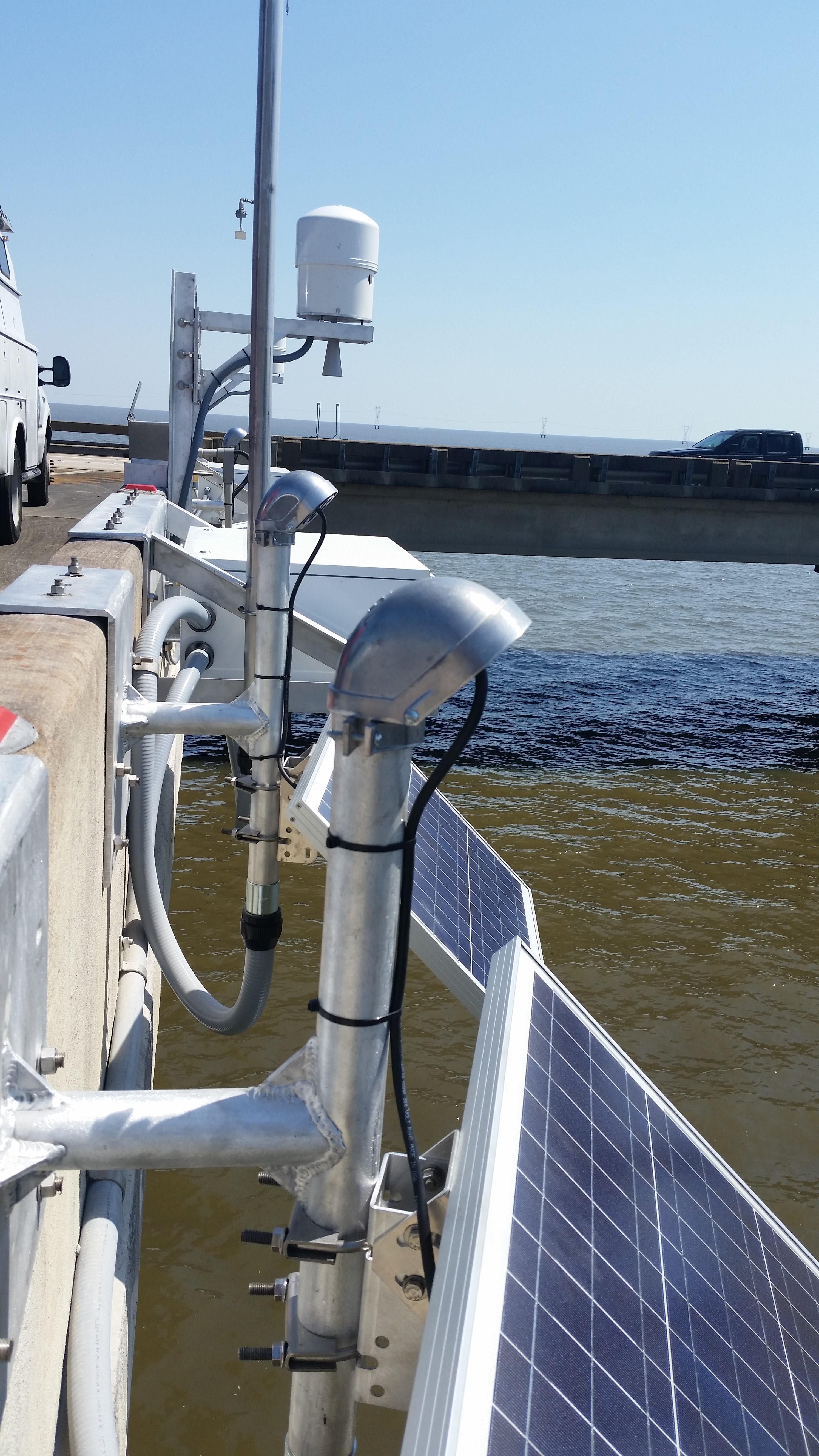 New NOAA Lake Pontchartrain Sensors