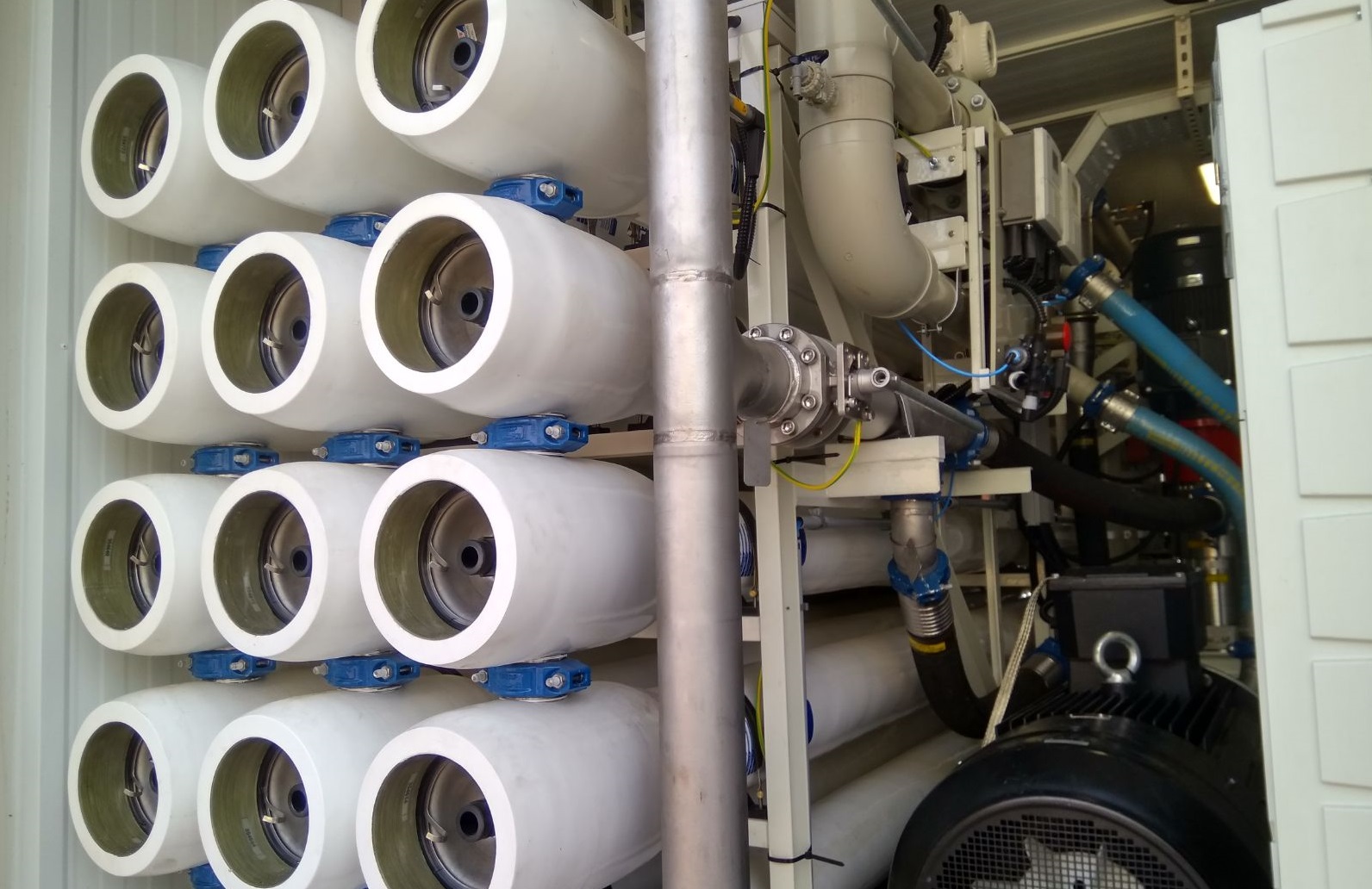 Nirobox MEGA Seawater Desalination System