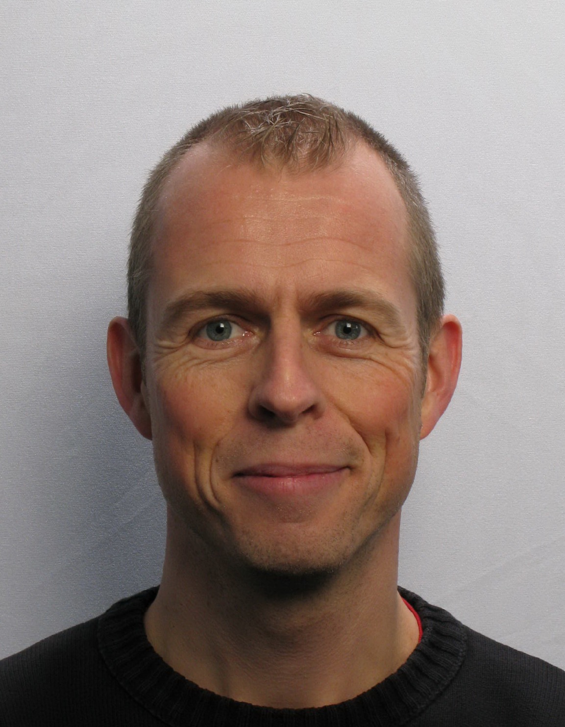 Martijn Bakker, Delft University of Technology / Royal HaskoningDHV - PhD student / Consultant Water Wupply