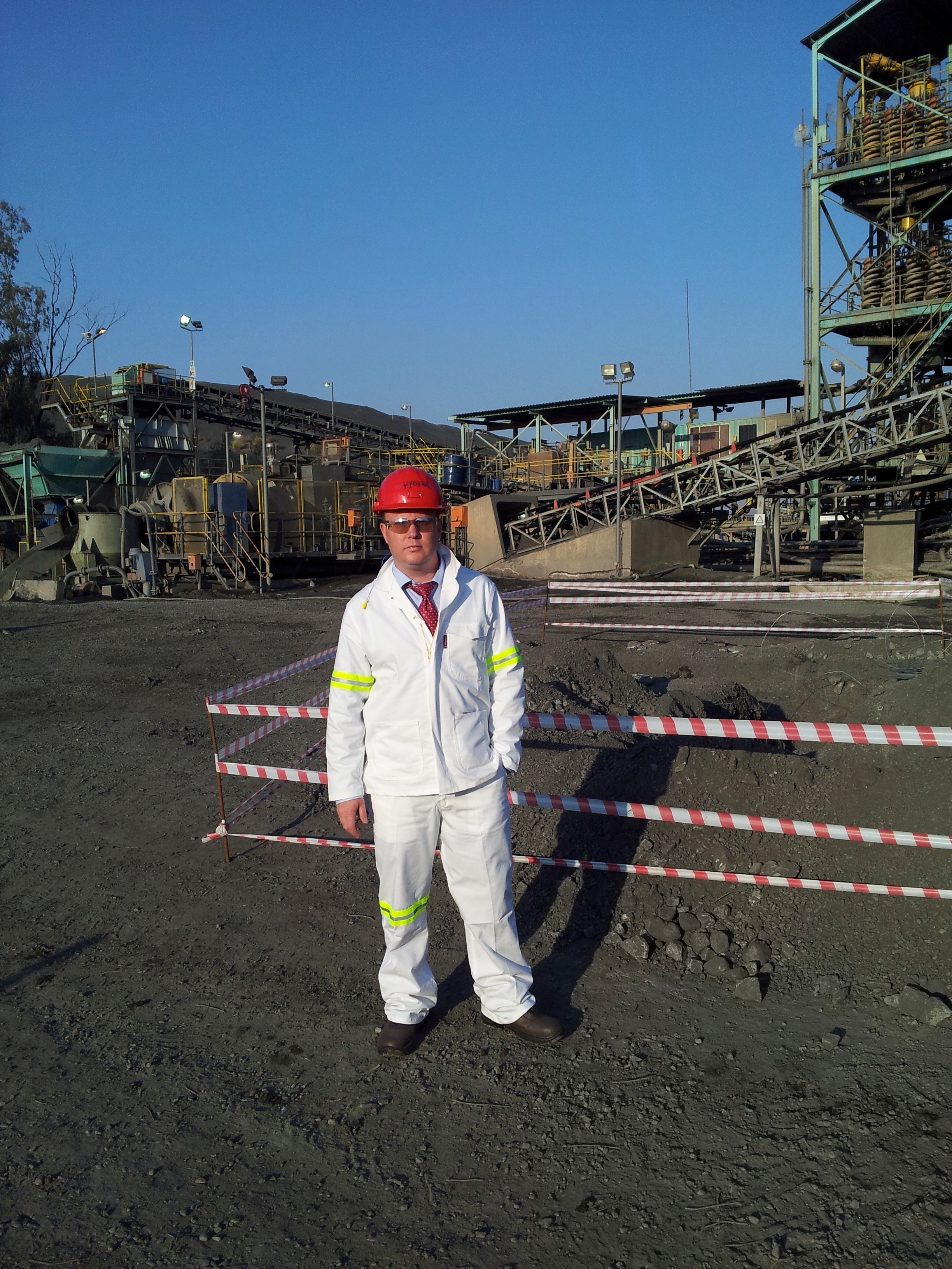 DEREK BLACKBURN, Blue Gold - CEO