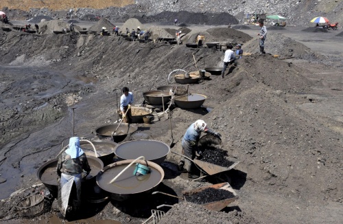 Coal Mines Threaten Yellow River Water Supply