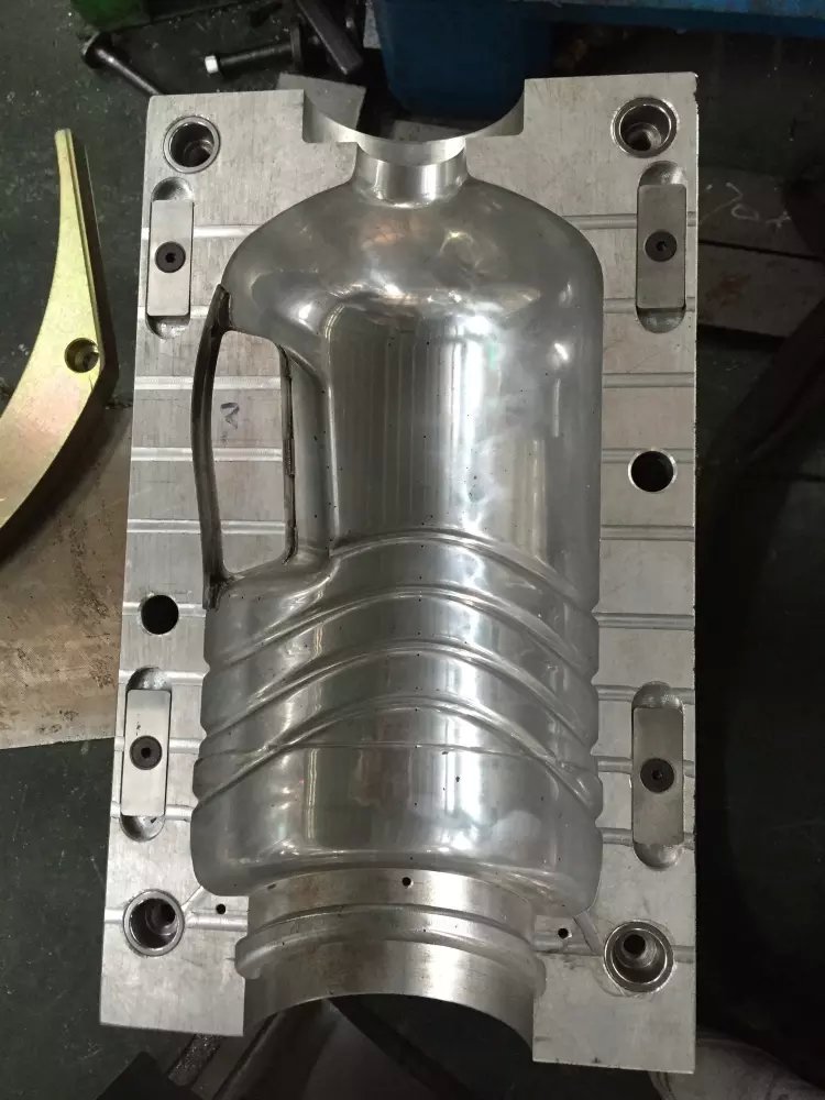 bottle blow molding machine, bottling lines, whole plant equipment for bottled drinks