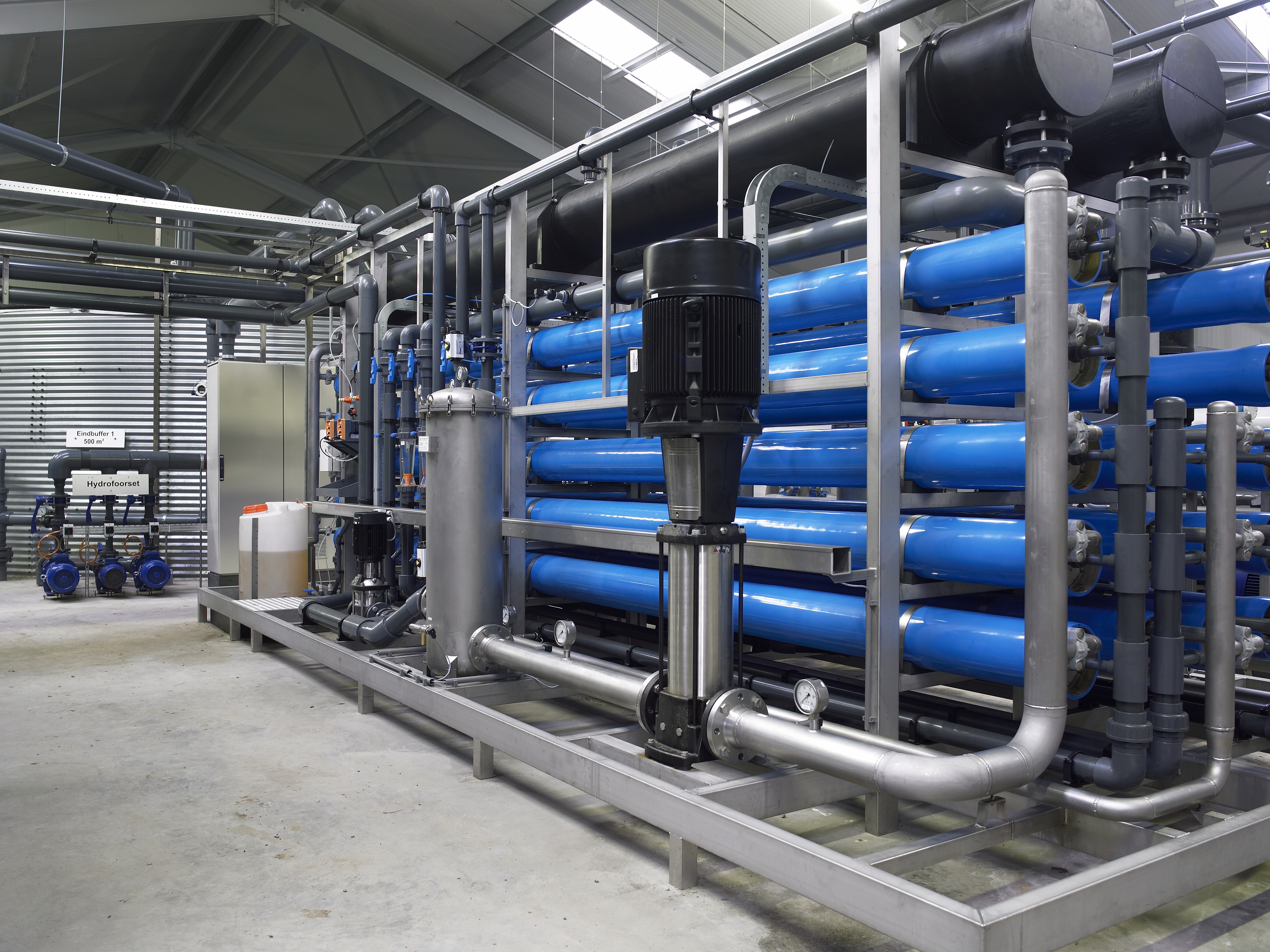 Surface water treatment with membrane filtration