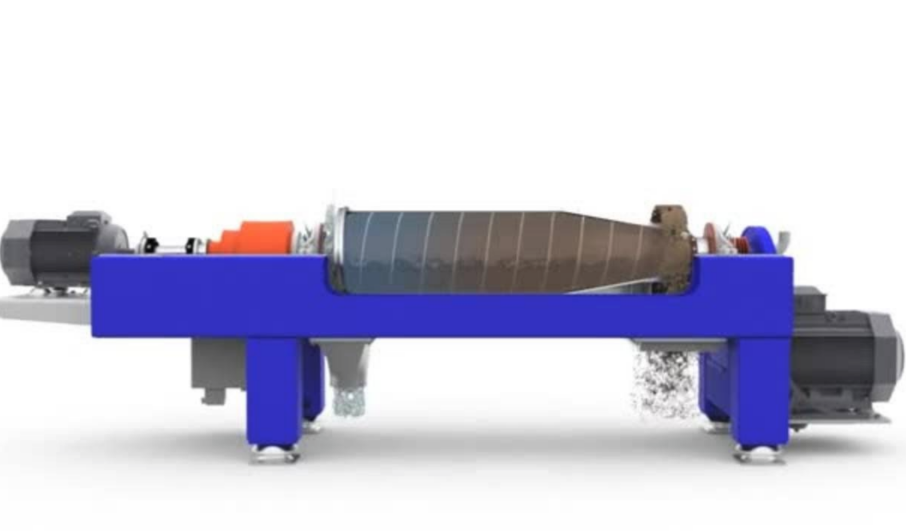 Wastewater Treatment Decanter Centrifuge for Sludge Thickening and Dewatering