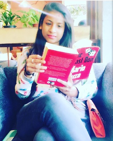 Shivani Goel, Executive Sales and Operation at All4One Experiential Pvt. Ltd.