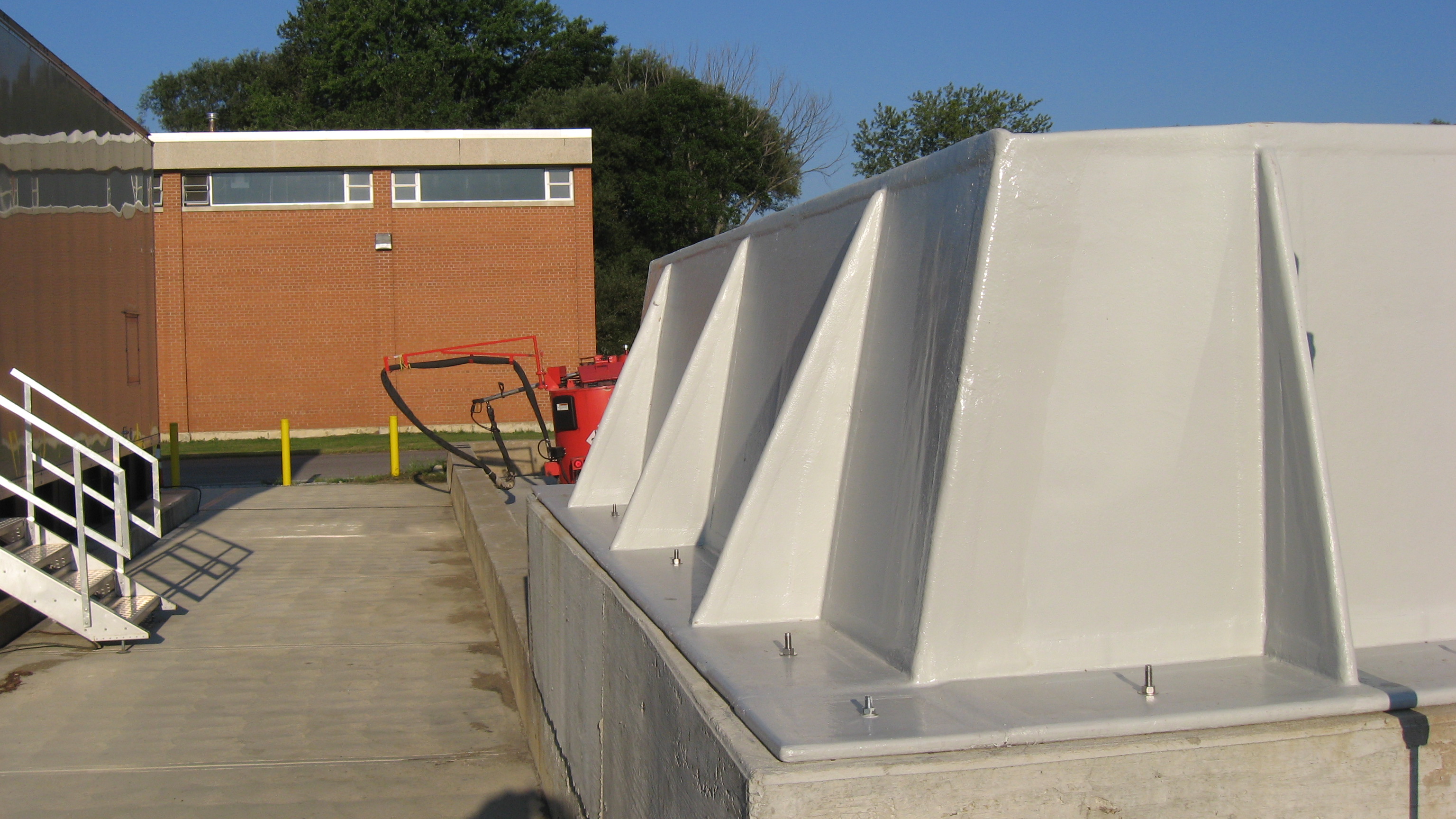 Splash wall at Painesville, OH (outside shot)