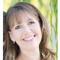 stephanie fast, CFO at A Glimmer of Hope