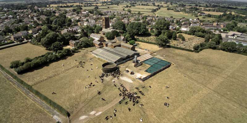 Growth, Climate Change Imperil UK Water Future