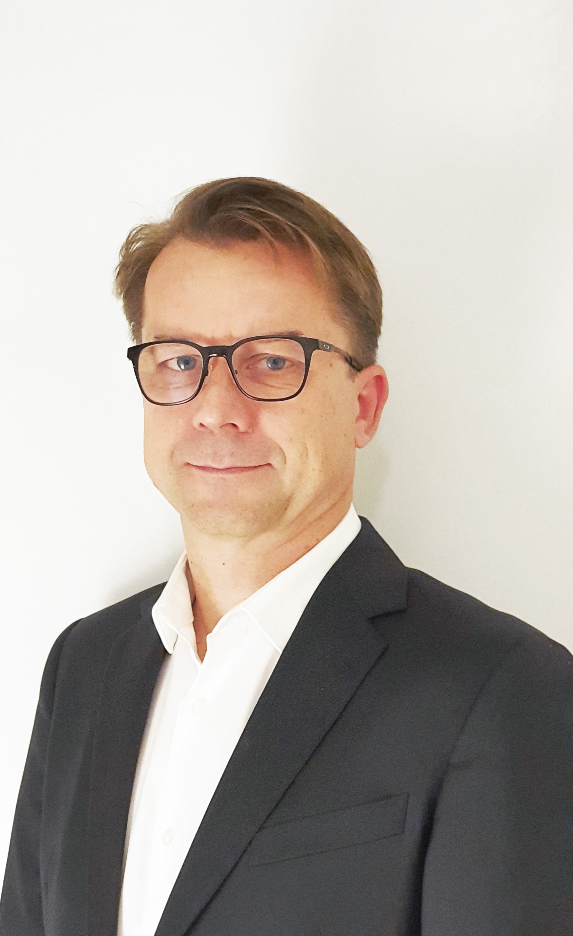 Bostjan Veronik, Managing Director