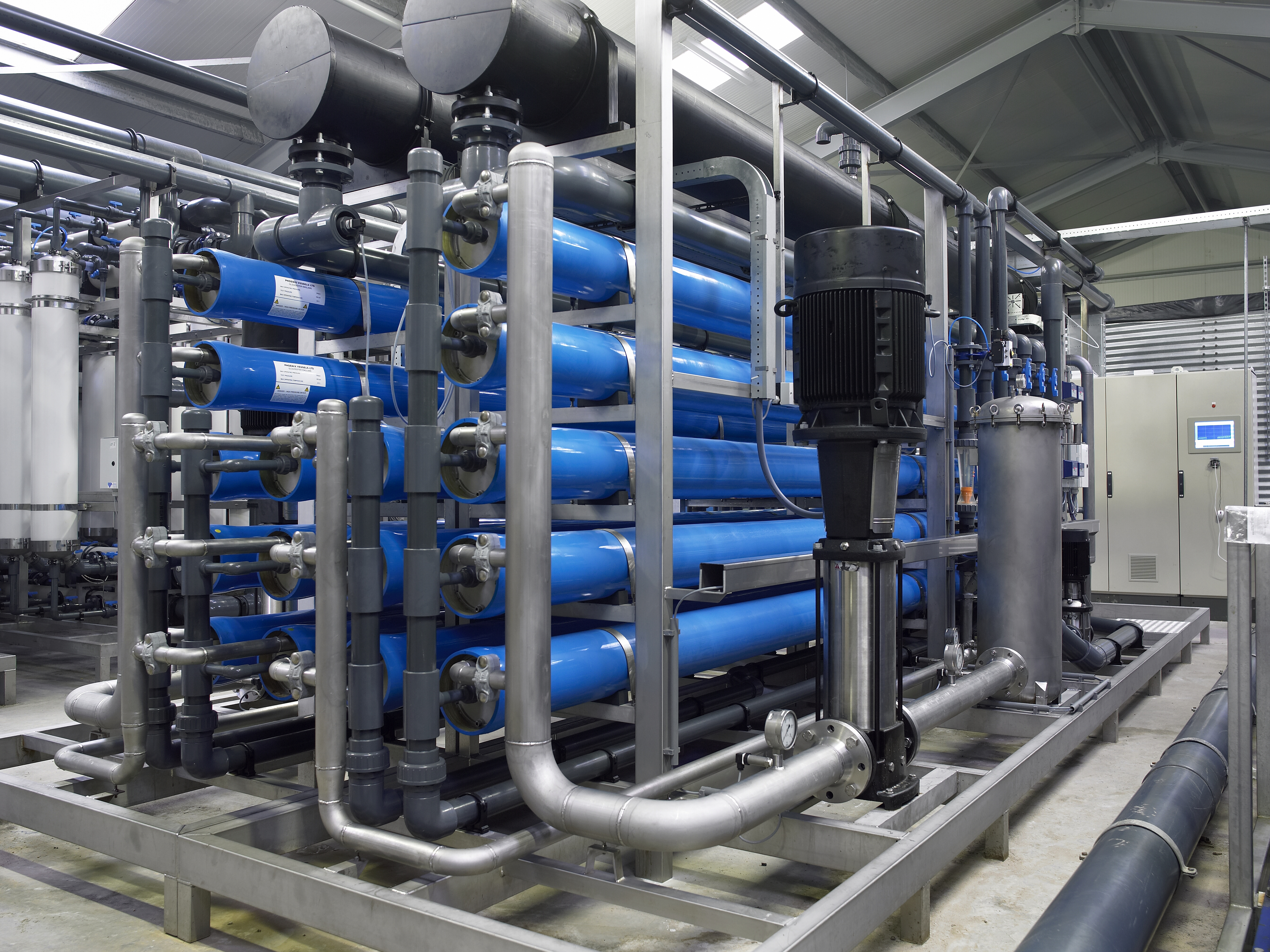 Surface water treatment with membrane filtration