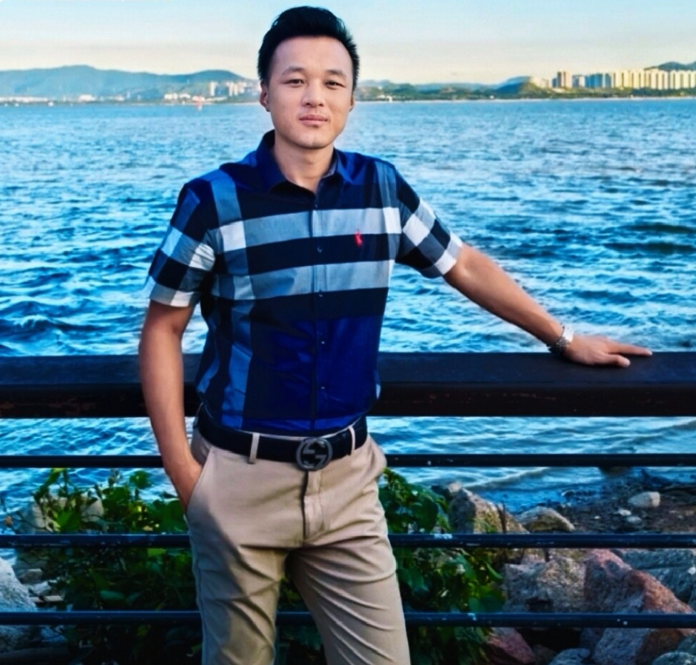 Steven Zhang, Sales Director at Shandong Wenyuan Environmental Technology Co., Ltd.