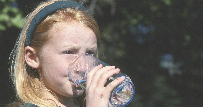 UN expert slams Dutch court decision to disconnect children from water supply