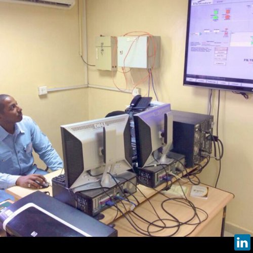 Omar Ayad, Looking For a Job 