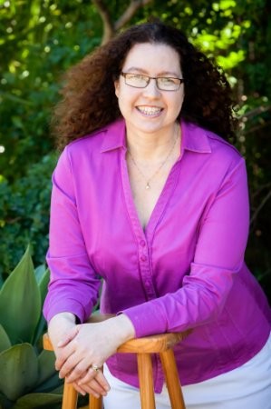 Nicolette Pombo-van Zyl, Editor: ESI Africa