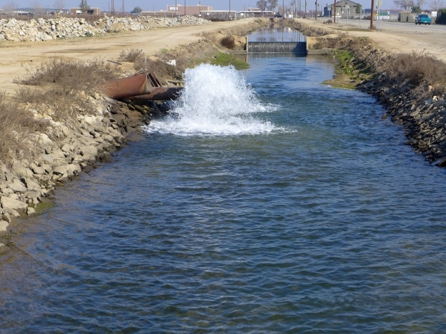 Experts to Study Use of Oilfield Wastewater on Food Crops
