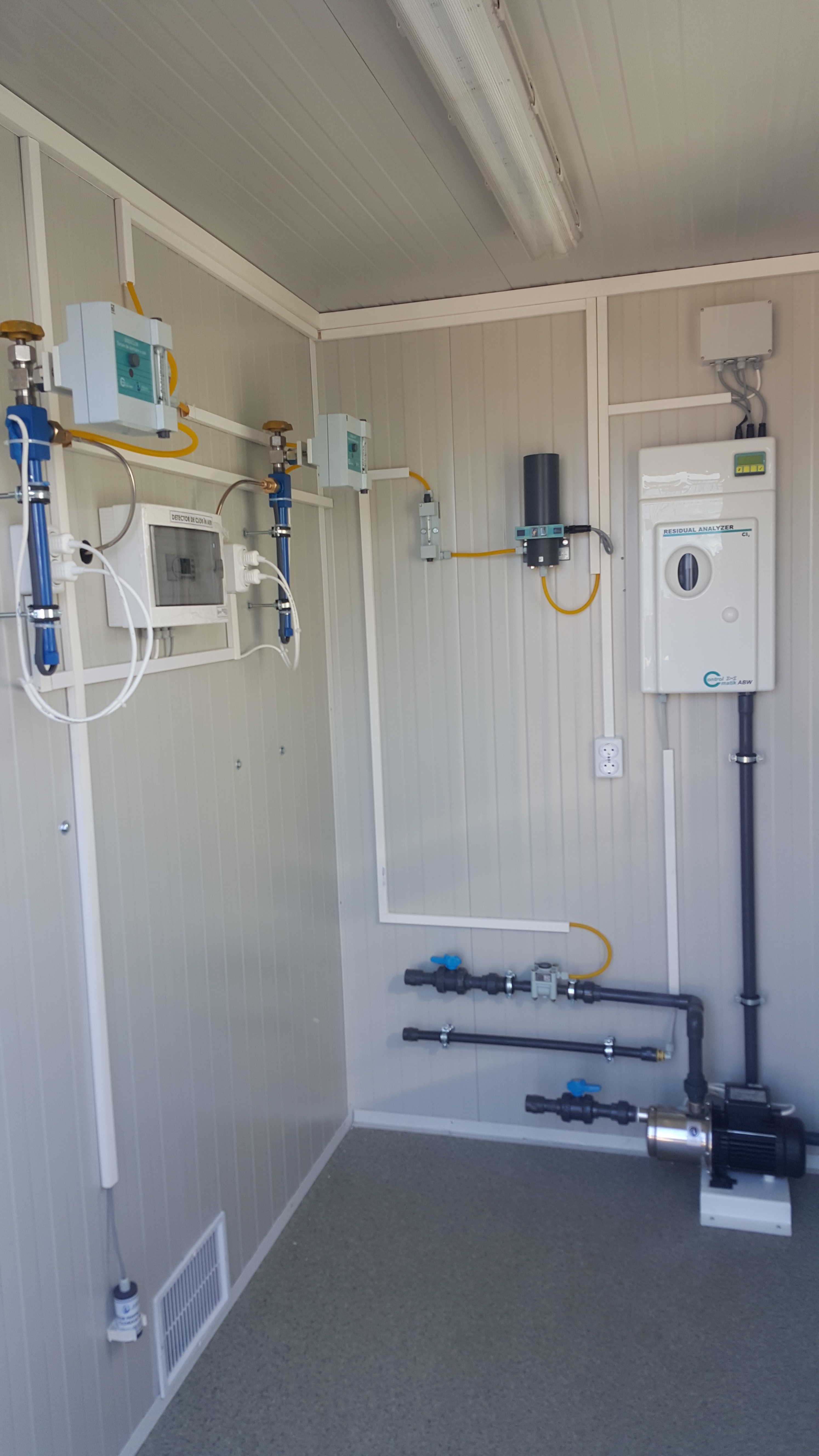 Chlorination containerized system