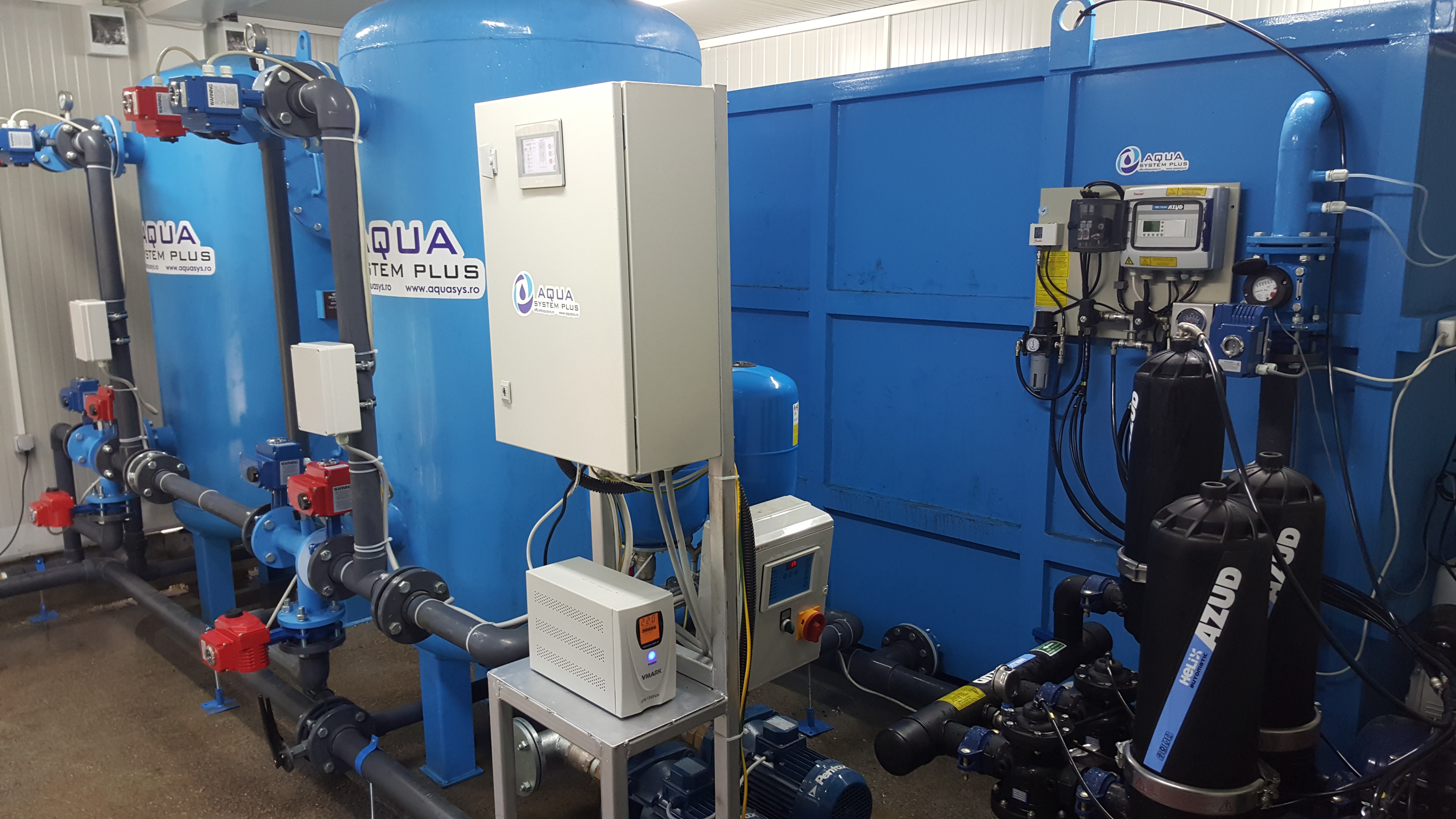 Compact drinking treatment unit