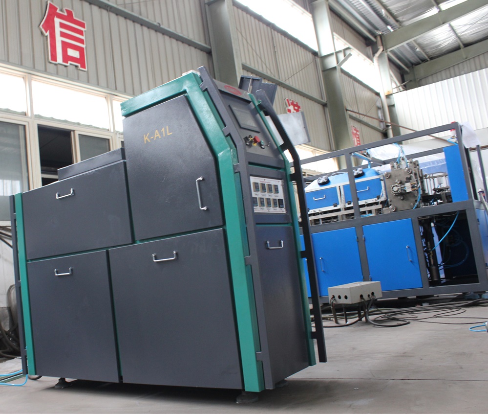 Automatic 1 cavity bottle blowing machine