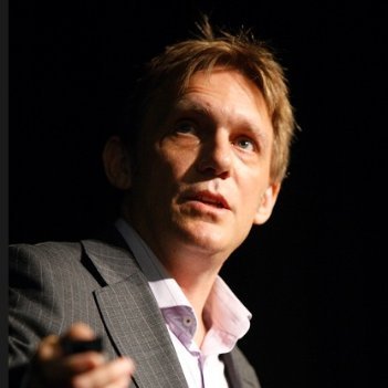 Julian Gray, Smart WaterMark - CEO