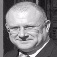 Peter Hurley, Doctor