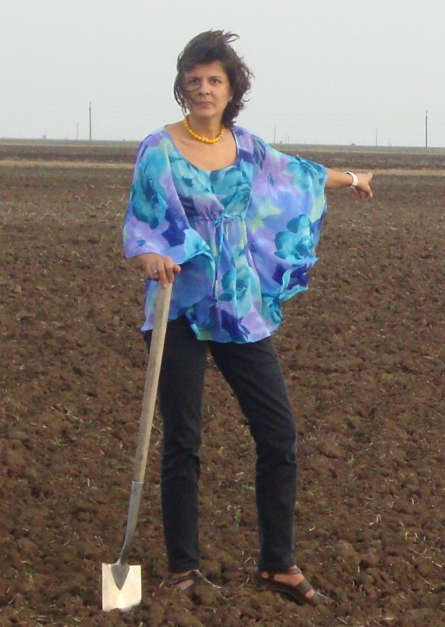 Dana Bucur, President