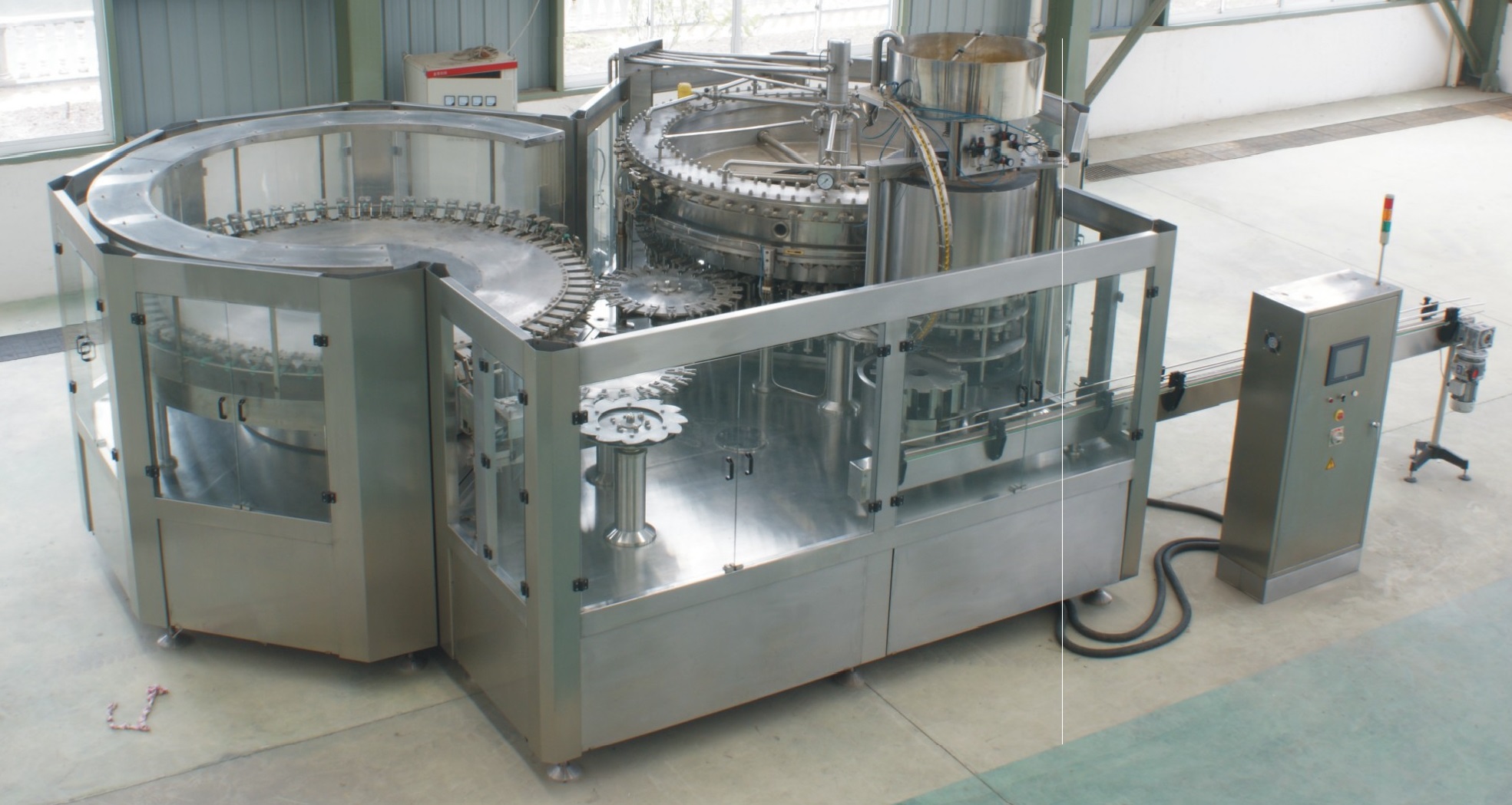 bottle blow molding machine, bottling lines, whole plant equipment for bottled drinks