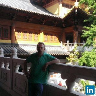 Gerard Schoot Uiterkamp, Irrigation specialist at Jean Heybroek BV. Member of the Royal Reesink Group