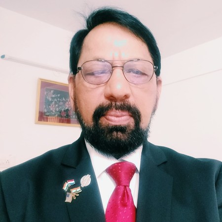 DhAnAnjAy pArkhe, Author. Startups & C-Suite Mentor. Educator. Global Public/ KeyNote Speaker, Panel Chair. Advisor. Independent Director.