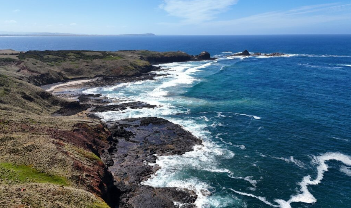 Unique lab-in-a-box coastal monitoring system advances