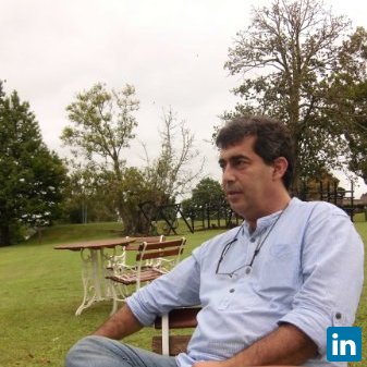 Amaro Magalhaes, Accomplished Senior Agro-industrial and commercial project development executive.