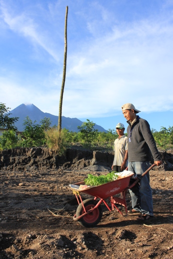 Zain Noor  Rahman, SHOREA (Small Home of Rural Empowerment Activists) - Communication and Networking Officer