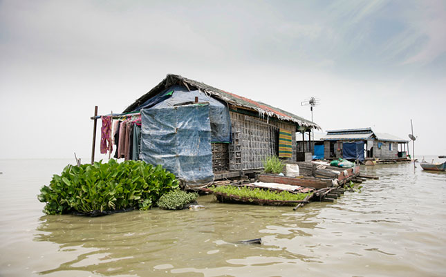 HandyPod Solving Sanitation for Floating Villages