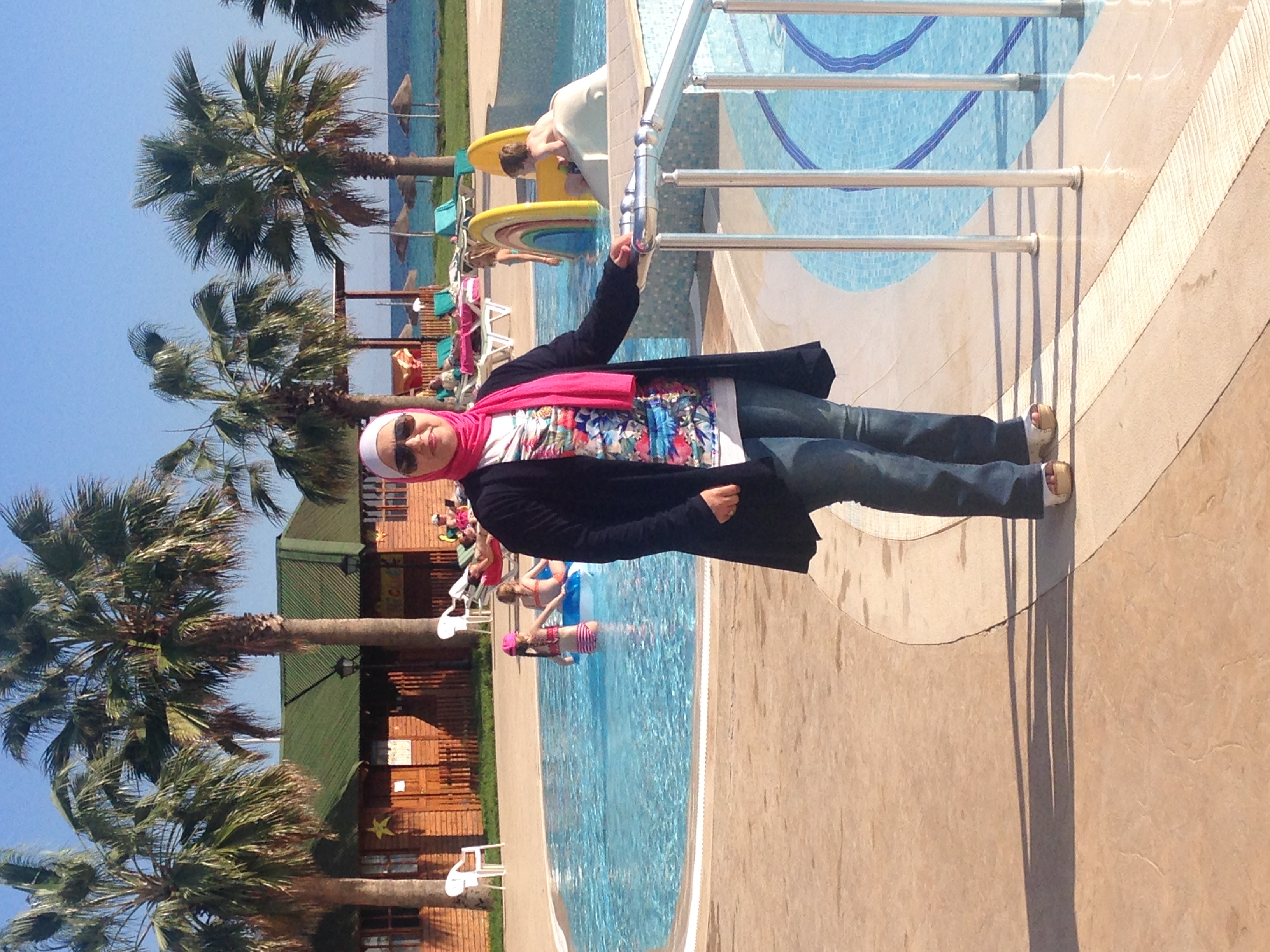 Dr. Luna Al-Hadidi, Researcher